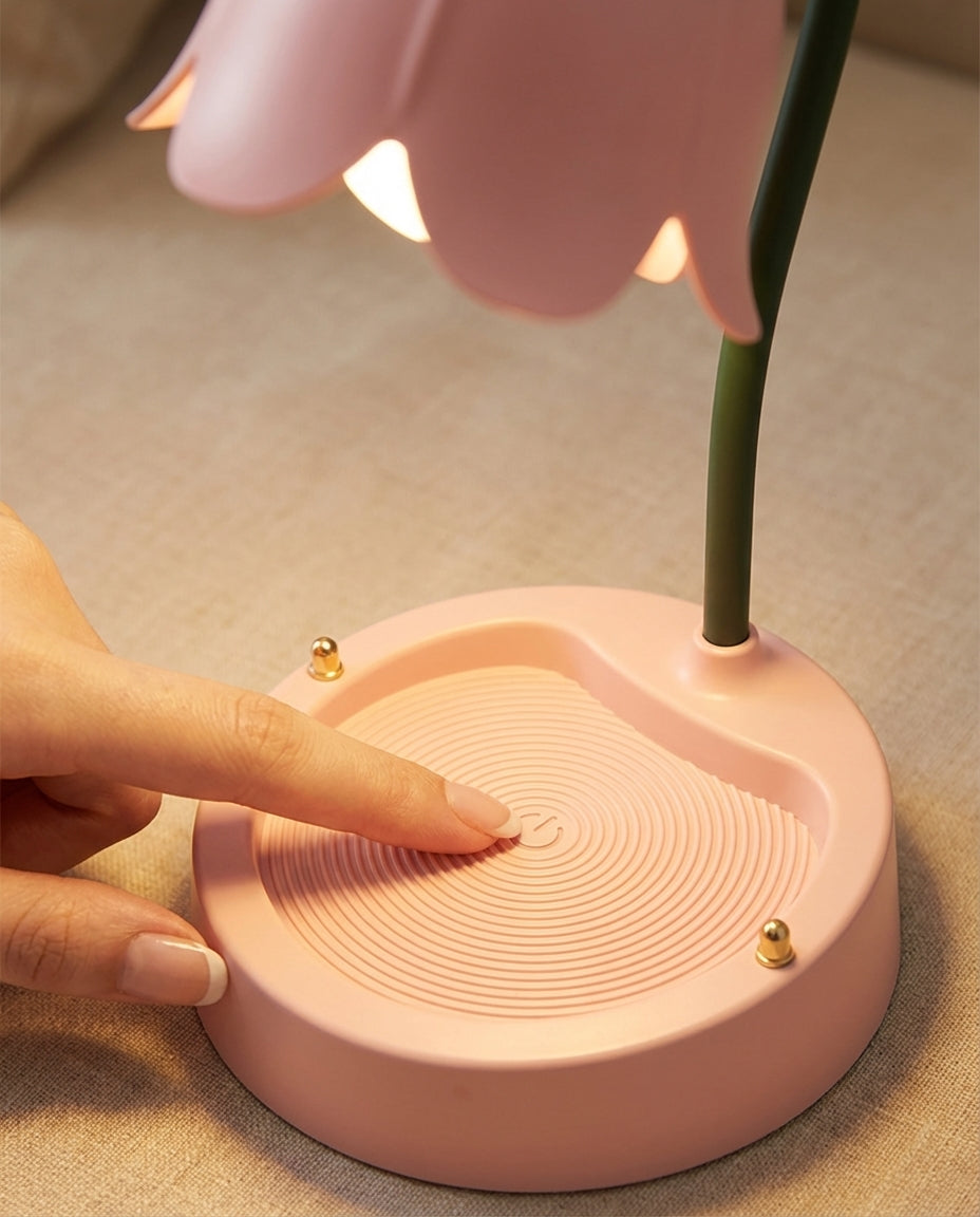 Blomformad bordslampa | BloomGlow – Touch & Dimbar LED