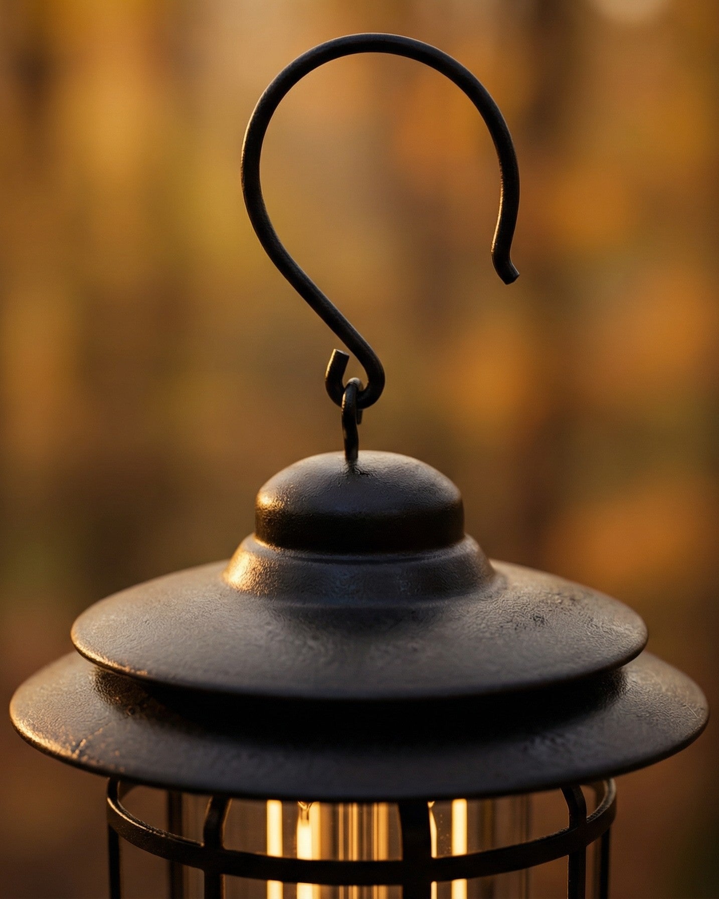 Retro campinglykta | Dimbar LED – USB-C och batteri