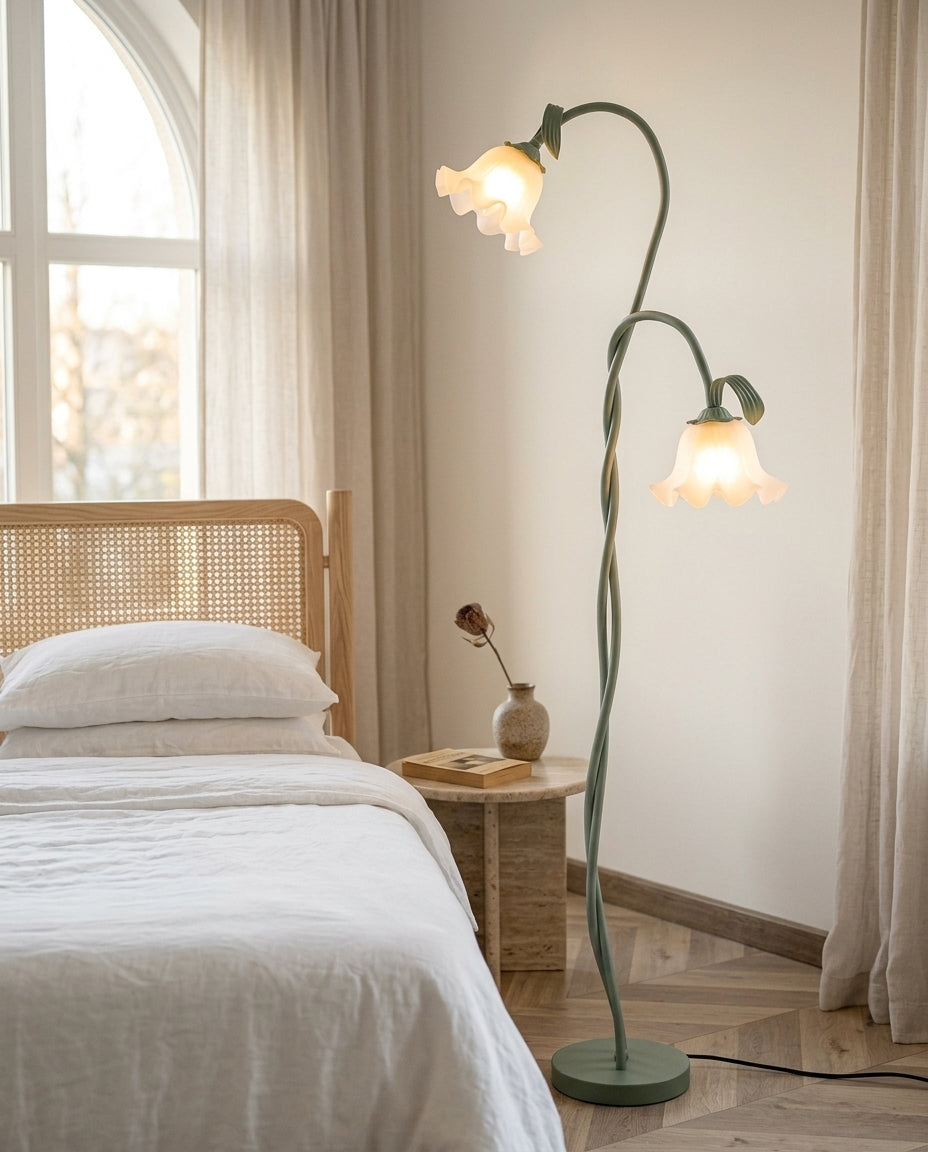 LED-golvlampa blomdesign | Mattgrönt utförande
