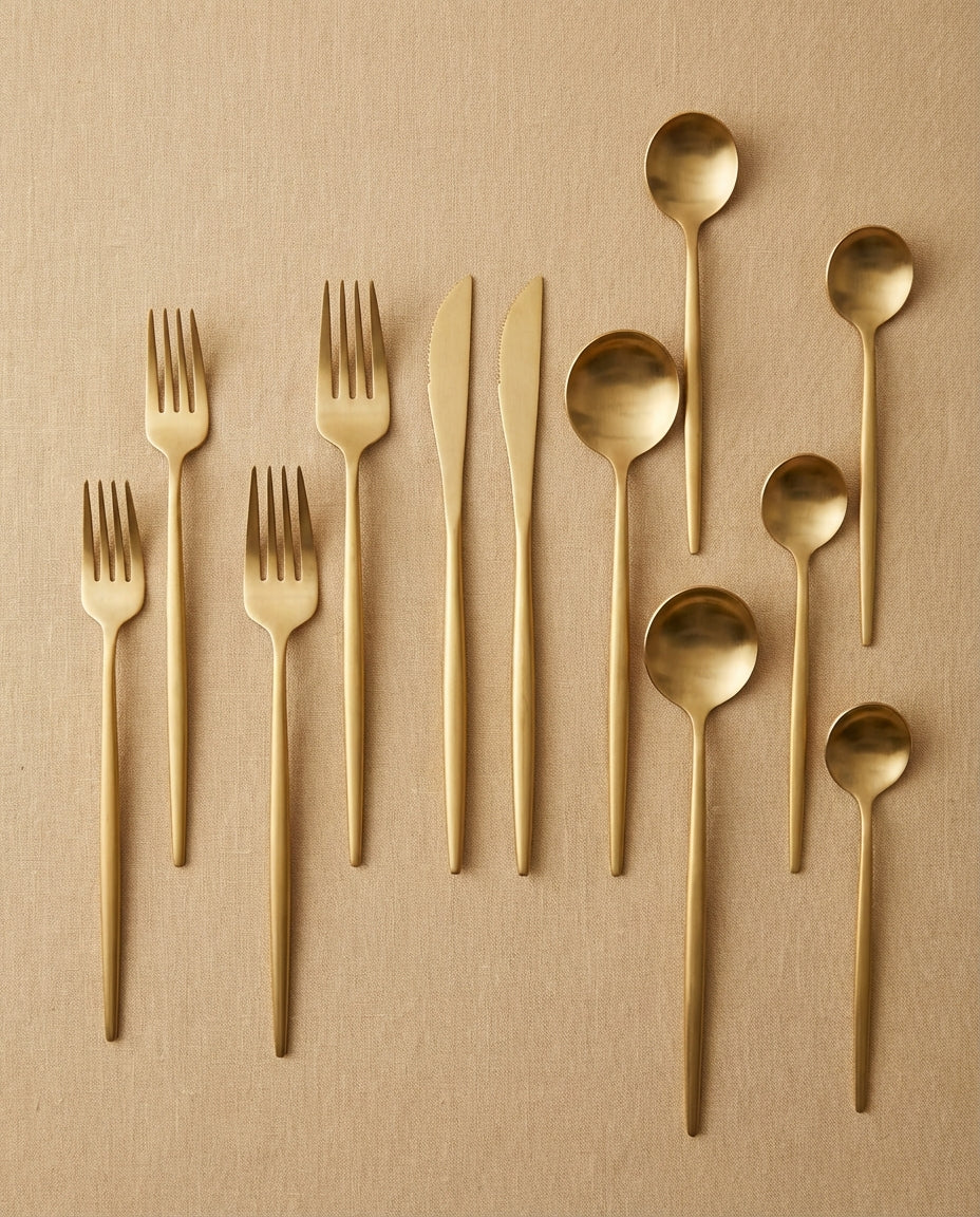 Minimalistiskt Bestick – Mattlackerat Bestick för 4–16 Pers