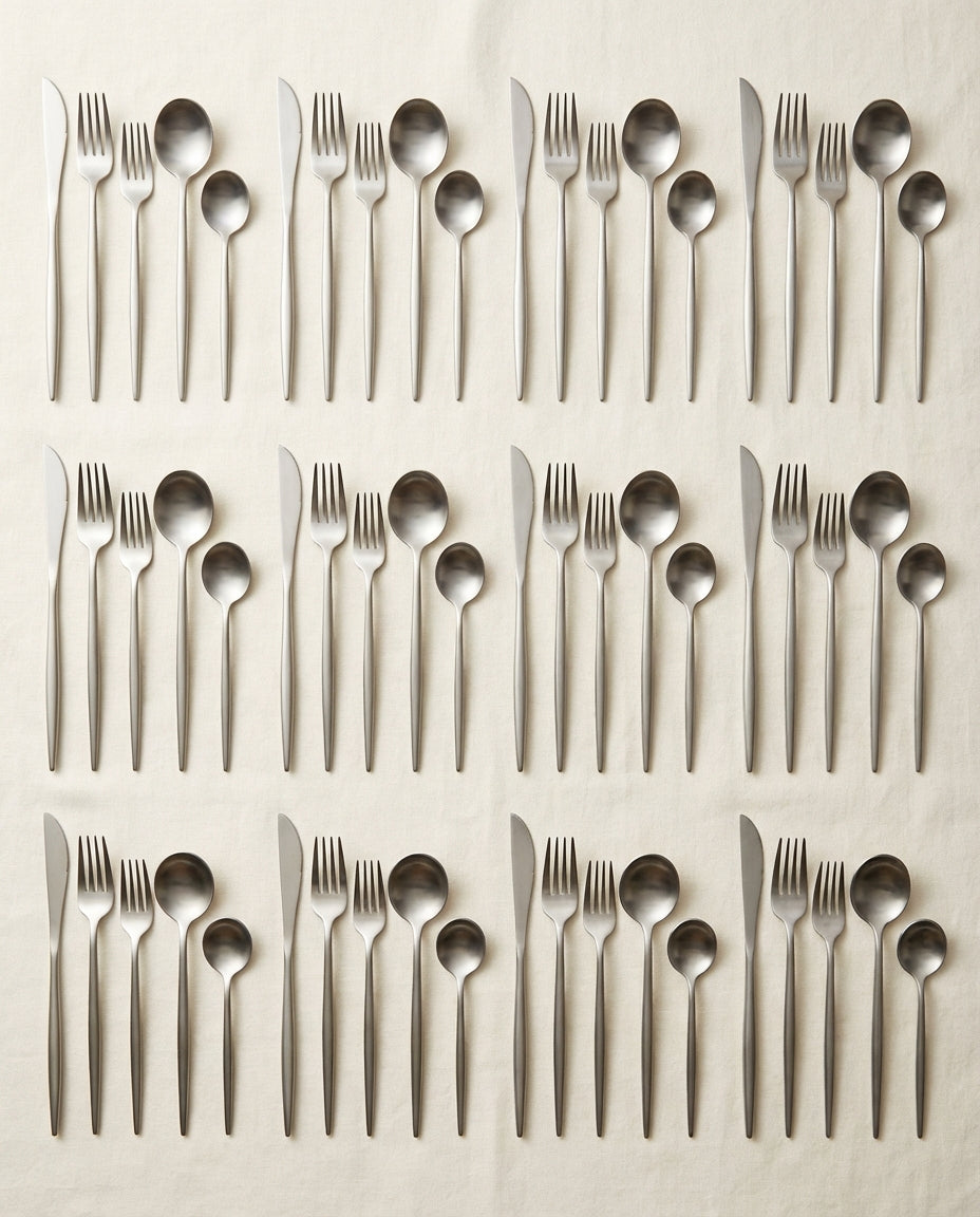 Minimalistiskt Bestick – Mattlackerat Bestick för 4–16 Pers