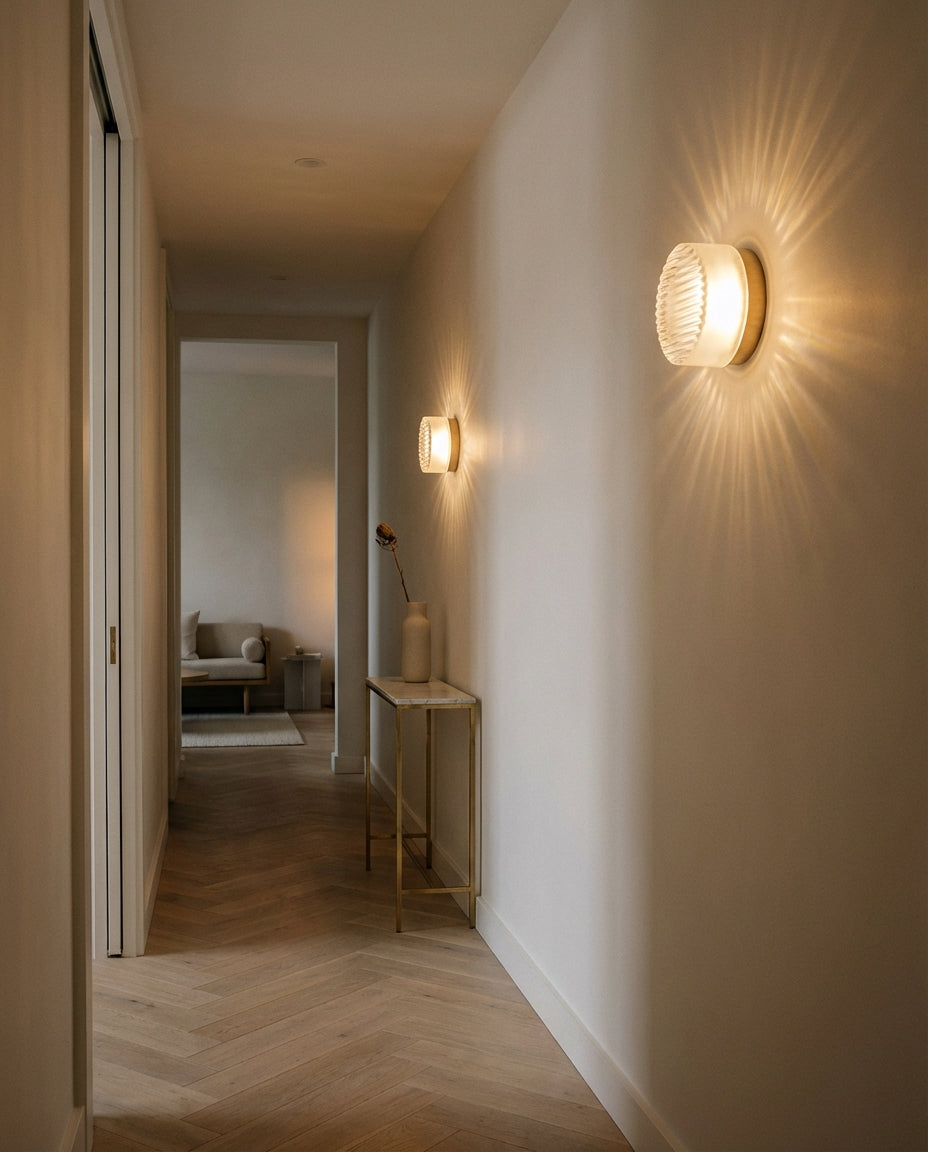 Rund Glasvägglampa – Räfflad LED-belysning