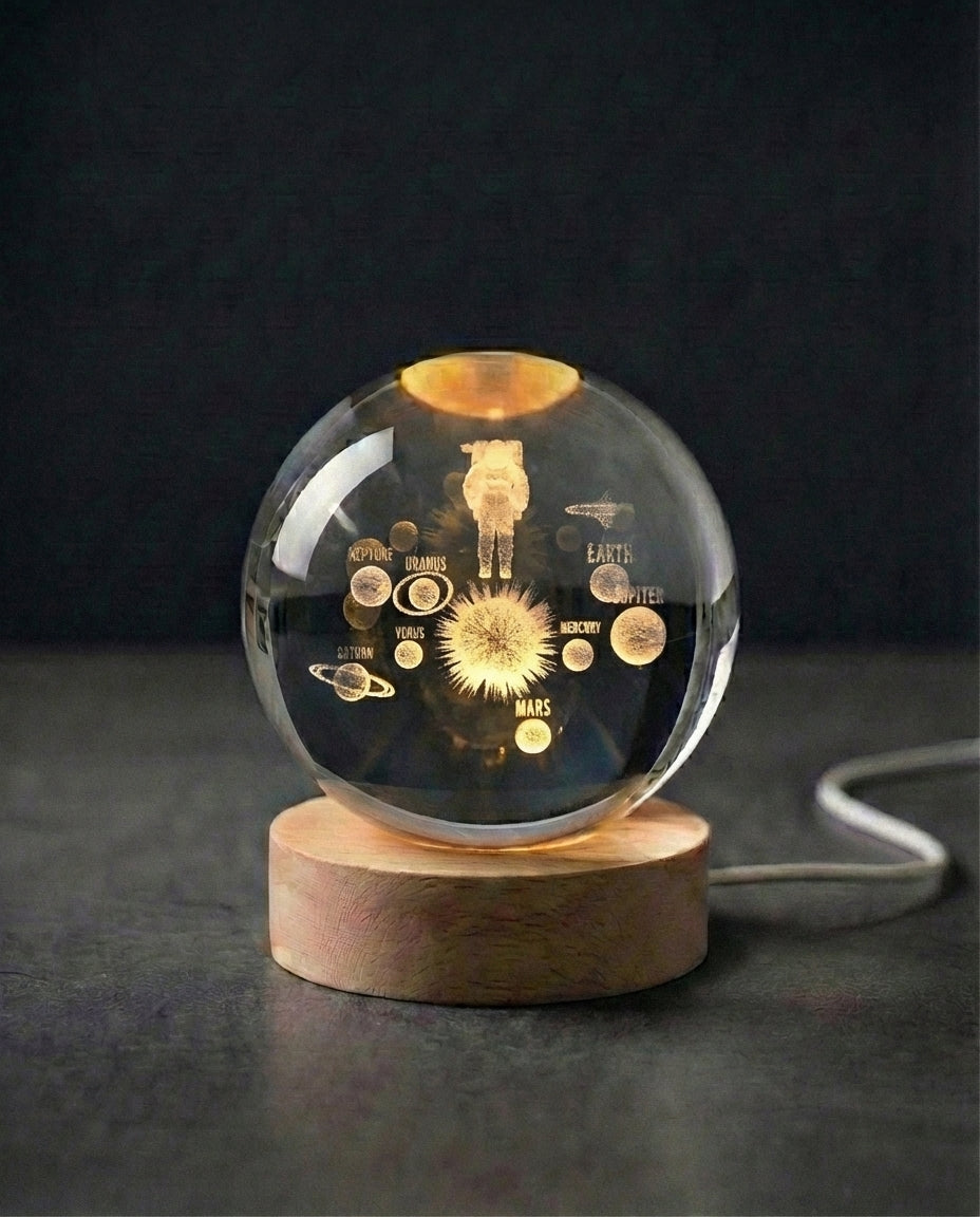 3D Kristallsfärlampa | Lasergraverad Rymdnattlampa