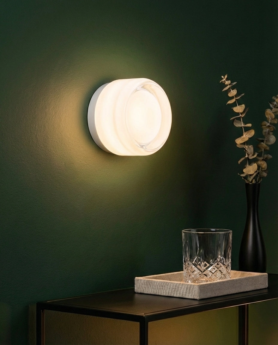 Rund Glasvägglampa – Räfflad LED-belysning